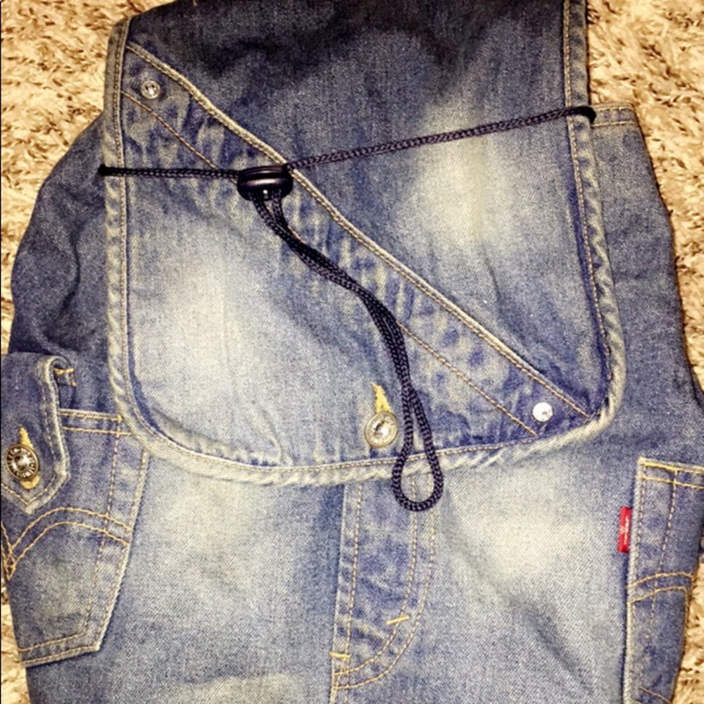 Denim  Levi small/medium back pack